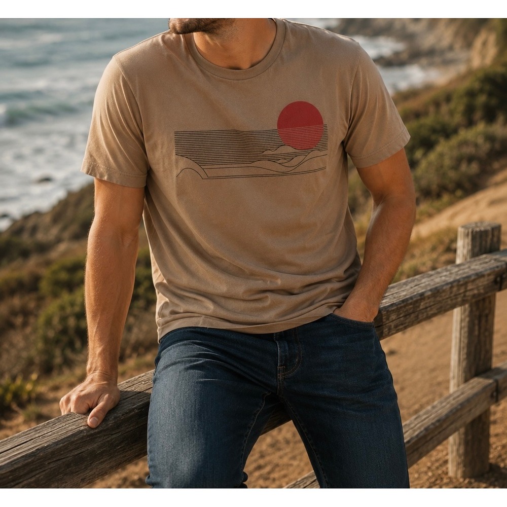 Goodfellow & Co Mens Tan Graphic T-Shirt Red Sun Landscape Crew Neck Size M